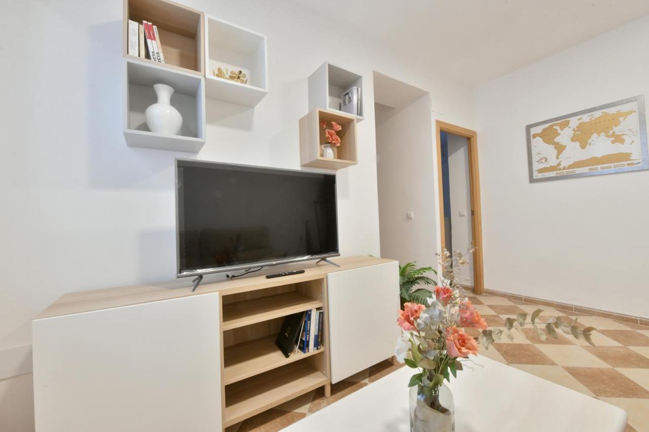 MS4 apartamentos Nervión para 6 personas Sevilla Exterior foto